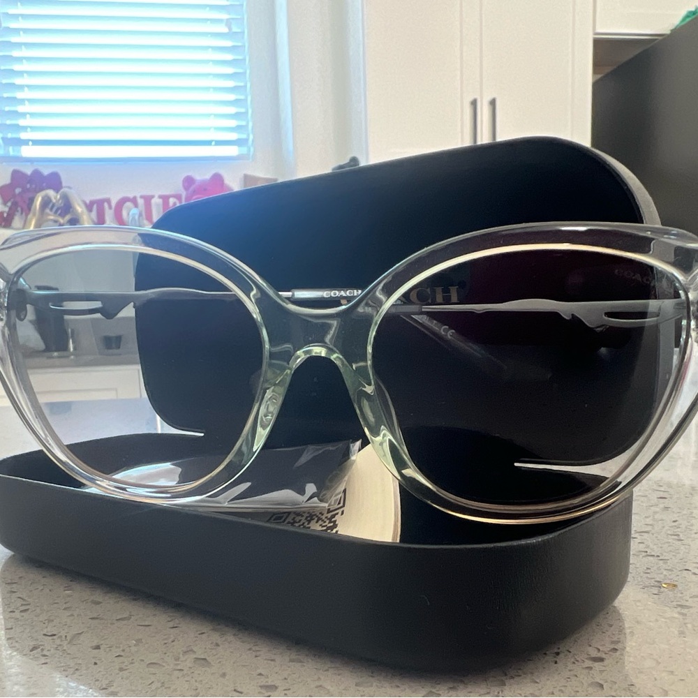 Coach tearose sunglasses